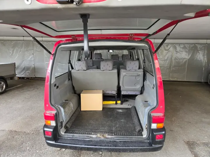 Volkswagen T4 1998 photo 3