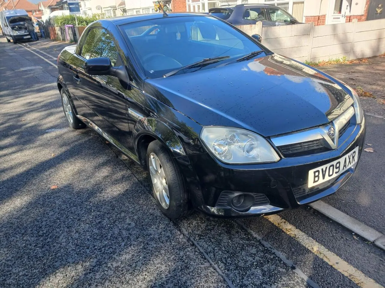 Vauxhall Tigra 2009 photo 2
