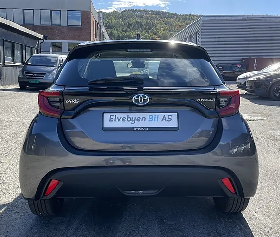 Toyota Yaris 2022 photo 4