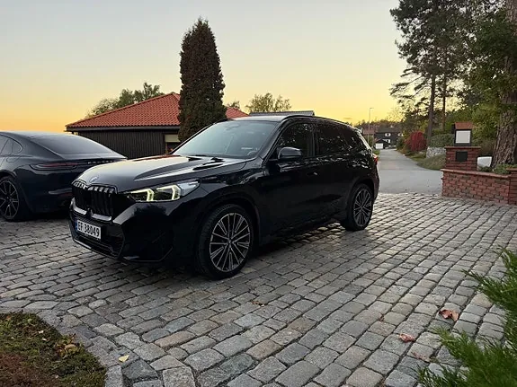 BMW Ix1 2023 photo 2