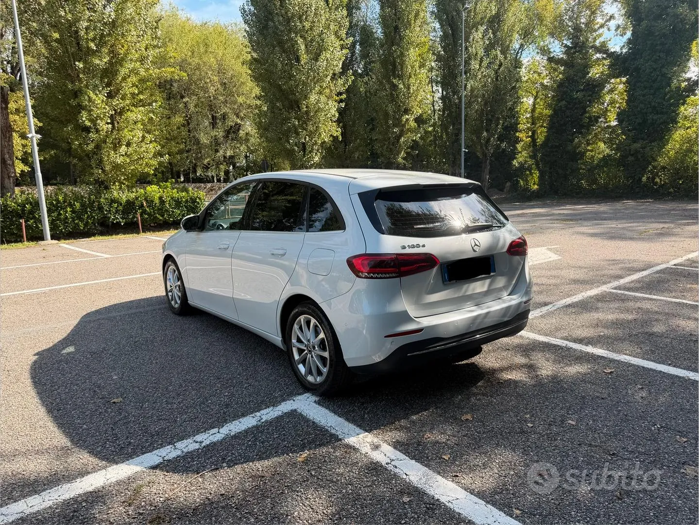 Mercedes-Benz B180 2022 photo 4