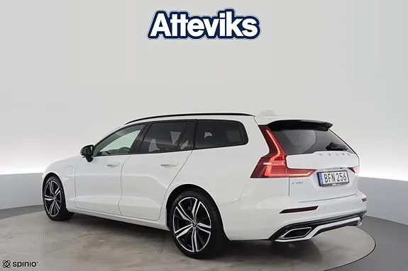 Volvo V60 2021 photo 5