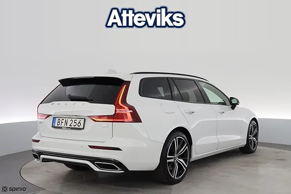 Volvo V60 2021 photo 3