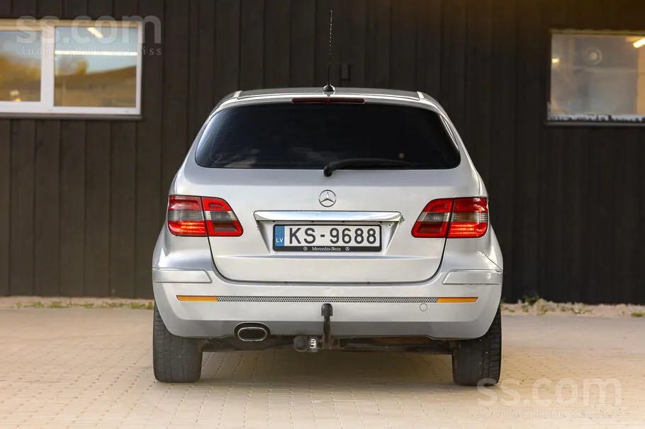 Mercedes-Benz B180 2005 photo 4