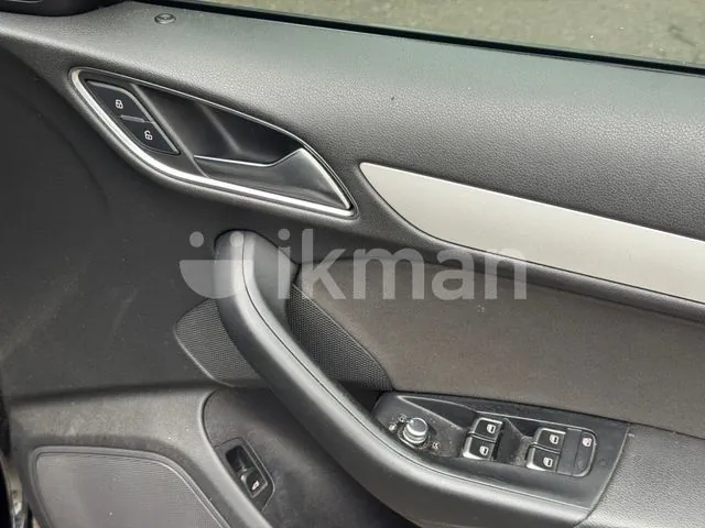 Audi Q3 2016 photo 3