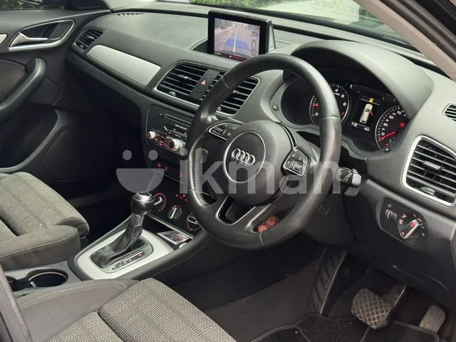 Audi Q3 2016 photo 4