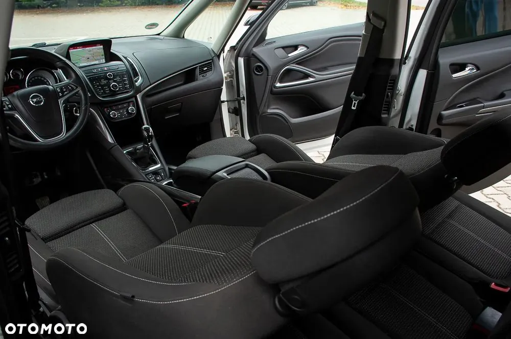 Opel Zafira 2015 photo 5