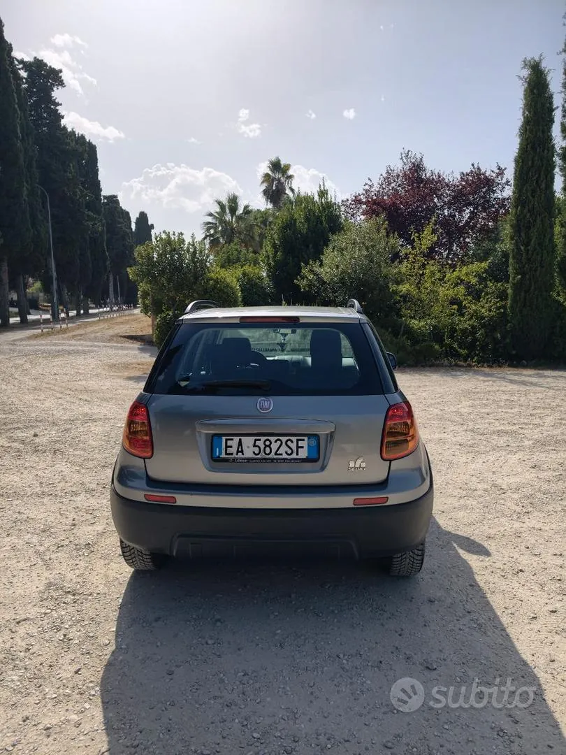Fiat Sedici 2011 photo 2