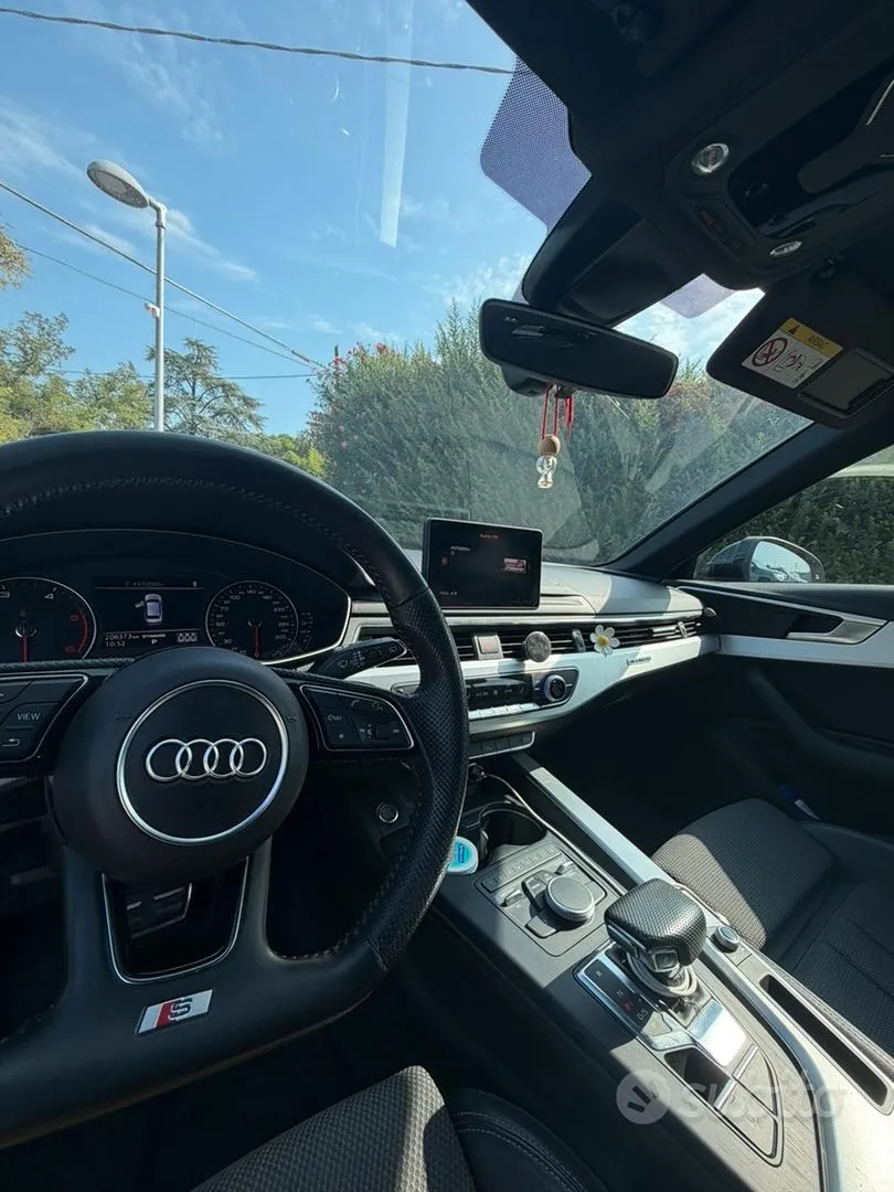 Audi A4 2018 photo 5