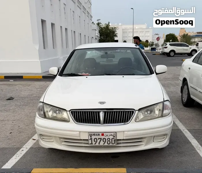 Nissan Sunny 2002 photo 3