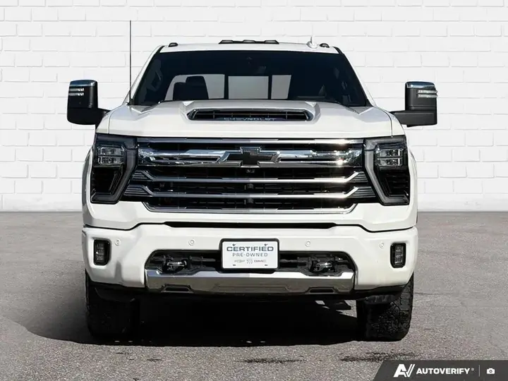 Chevrolet Silverado 2500Hd 2025 photo 2