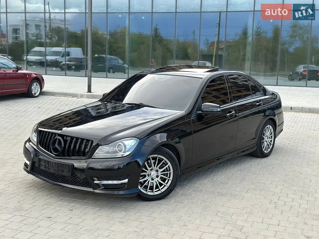 Mercedes-Benz C-Class 2012 photo 3