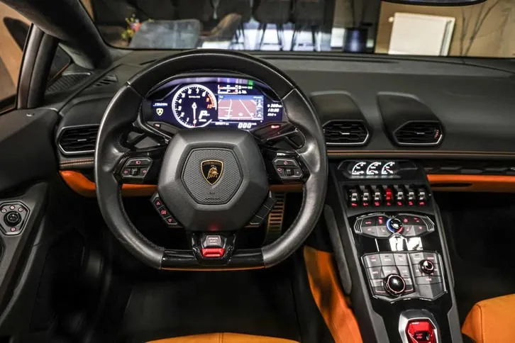 Lamborghini Huracán 2016 photo 2