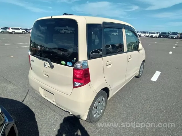 Honda Life G Smart Plus 2011 photo 4