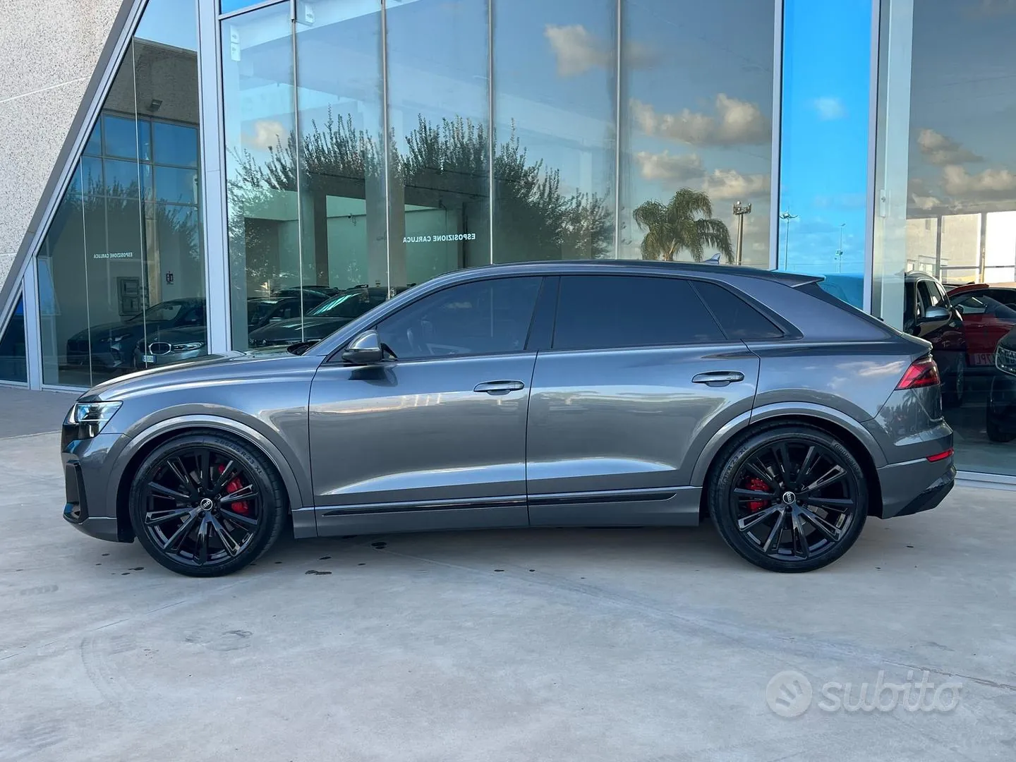 Audi Q8 2025 photo 2