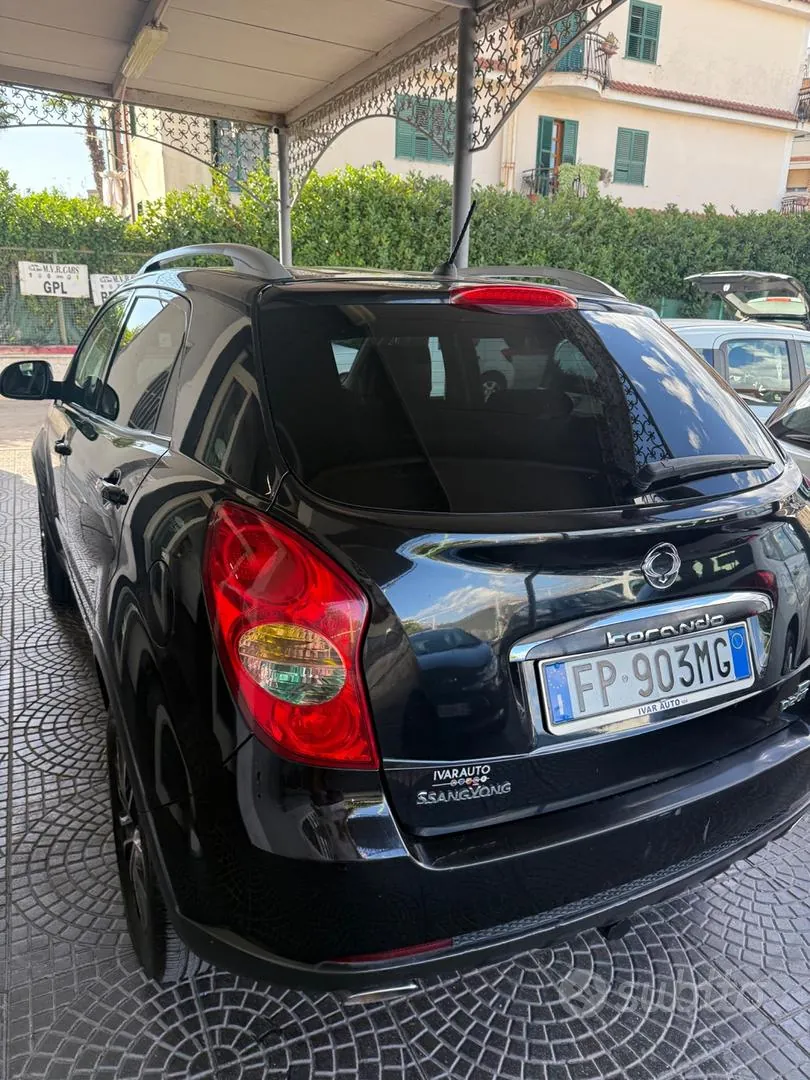 KG Mobility Korando 2015 photo 5