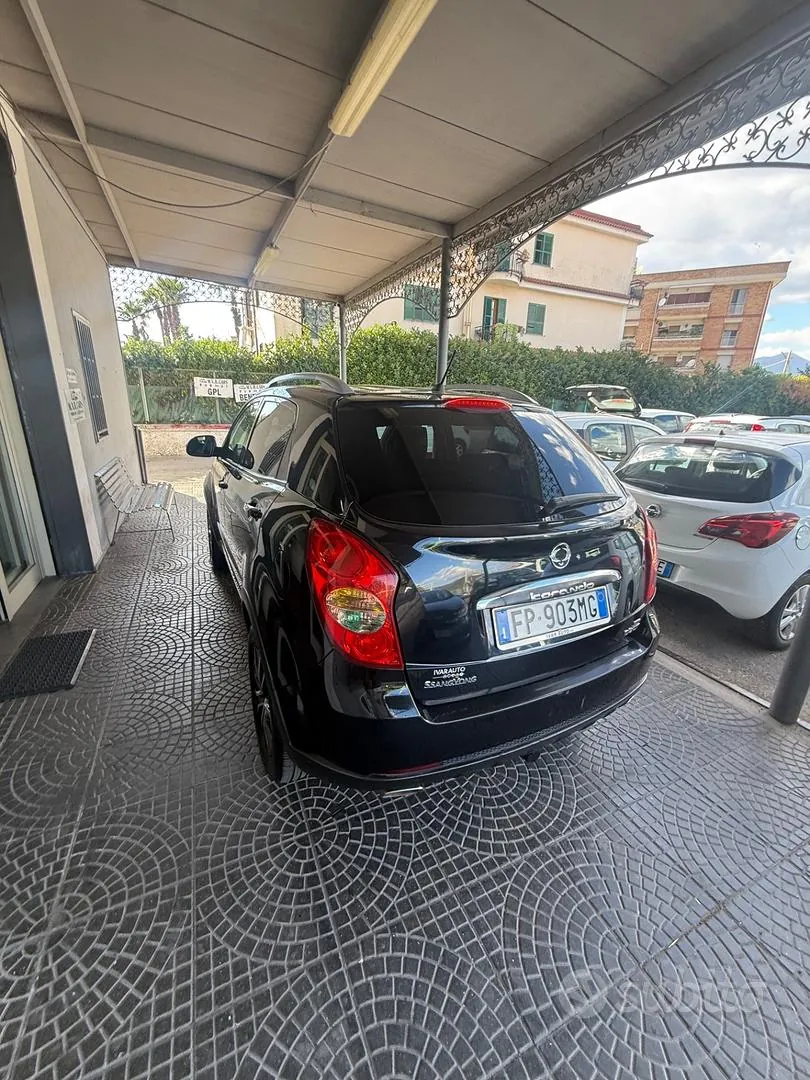 KG Mobility Korando 2015 photo 4