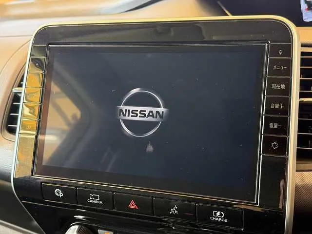 Nissan Serenade 2019 photo 3