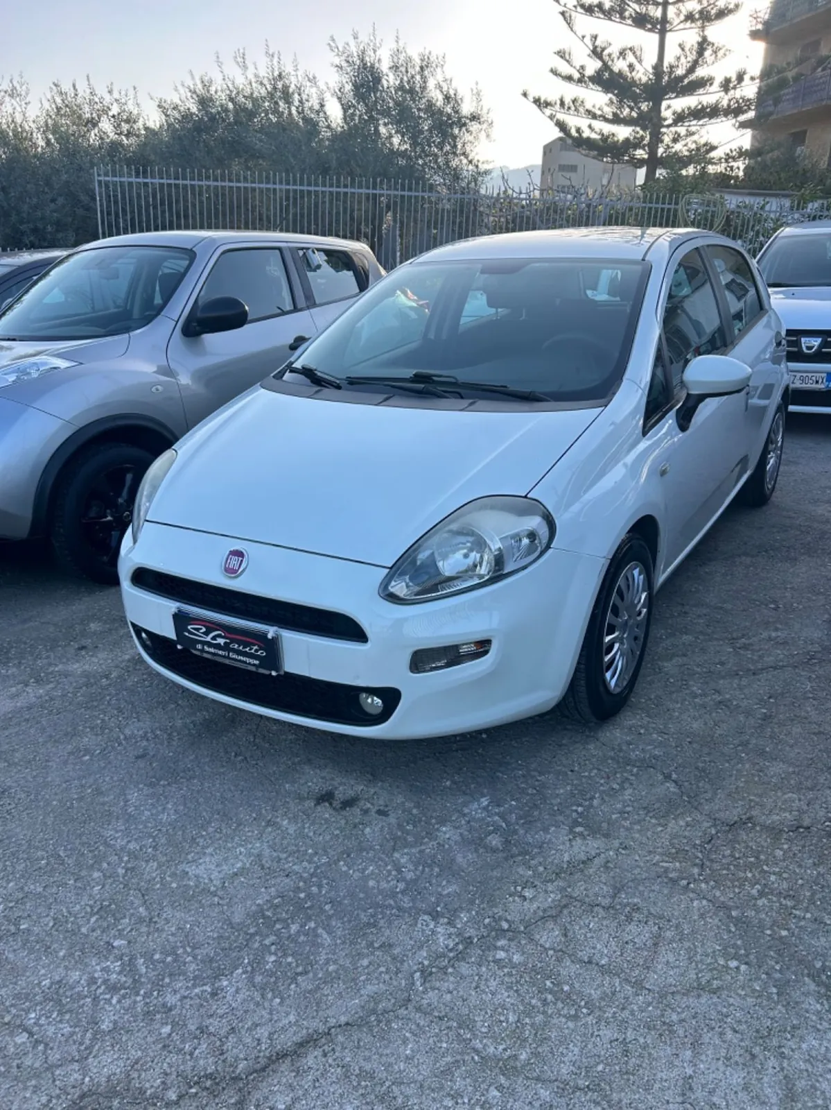 Fiat Punto 2014 photo 2