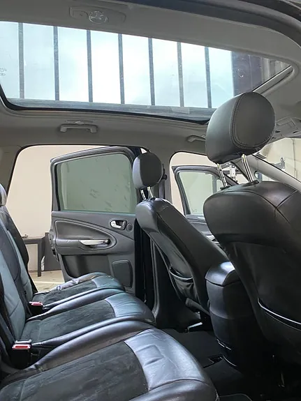 Ford S-Max 2014 photo 3