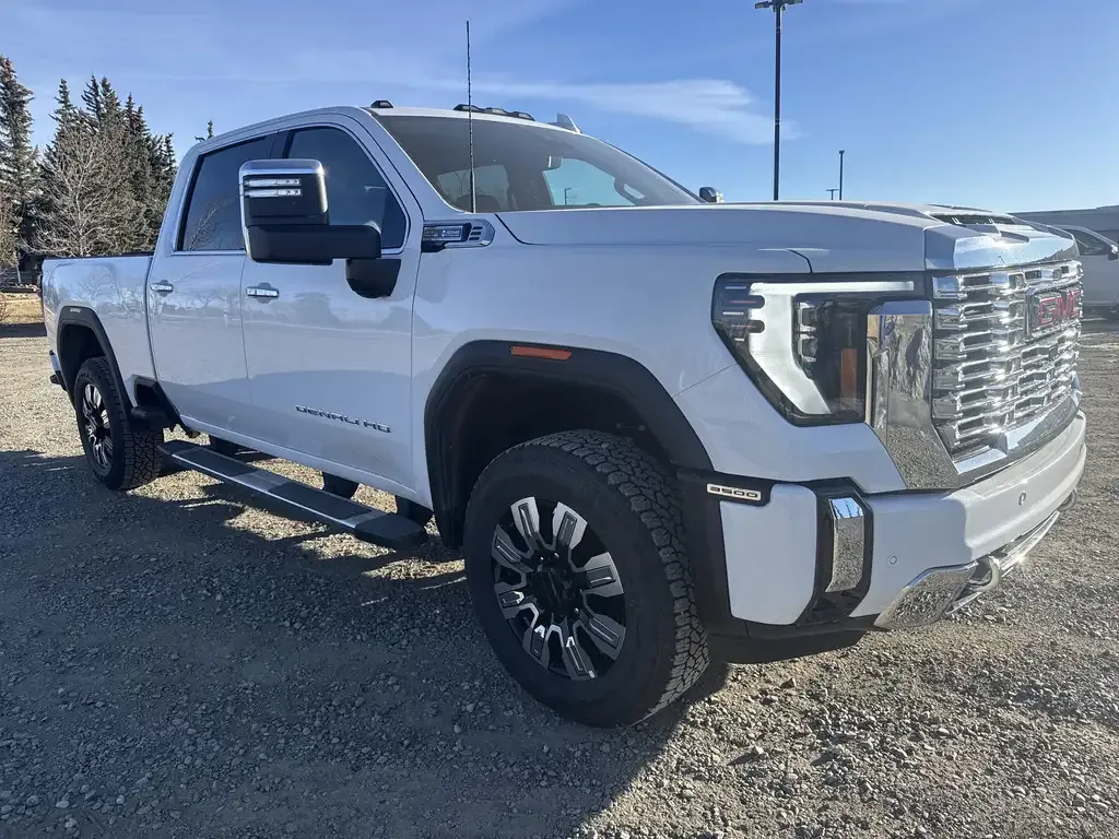 GMC Sierra 3500Hd 2026 photo 3