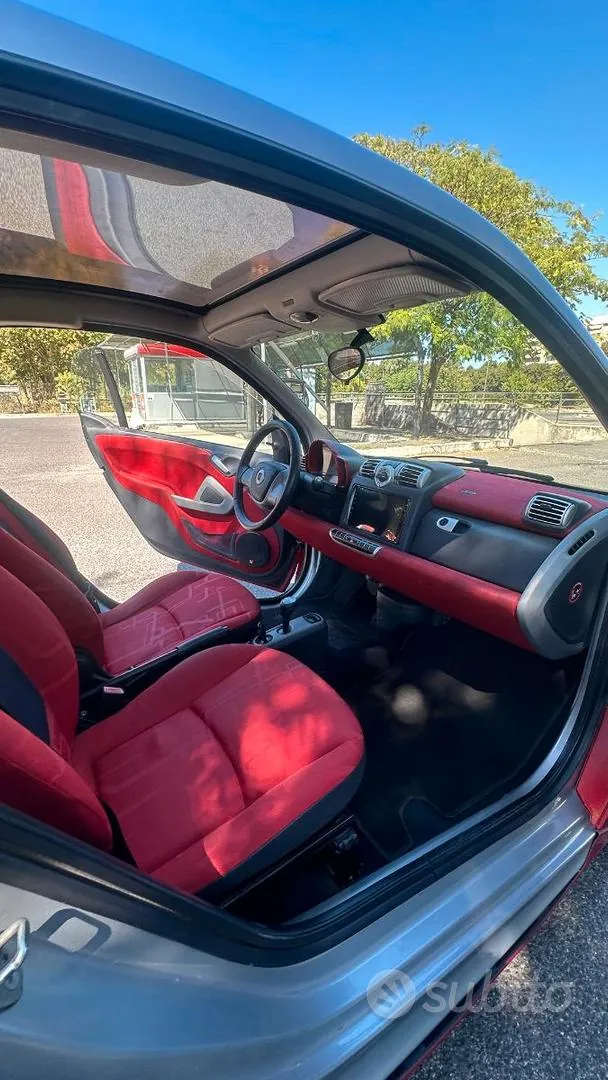 Smart Fortwo 2010 photo 3