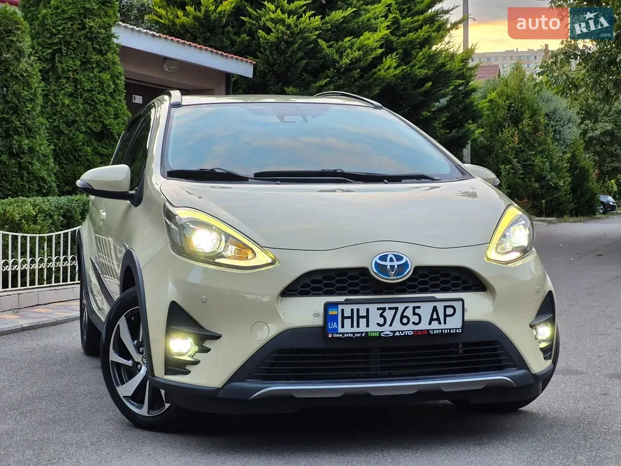 Toyota Aqua 2018 photo 5