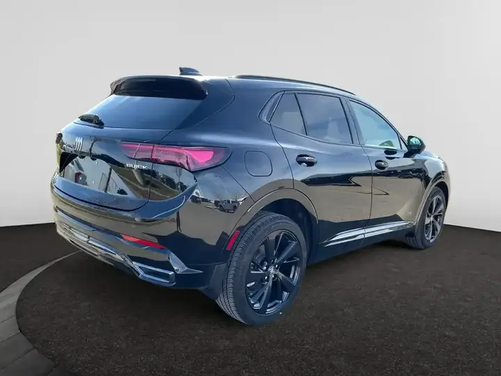 Buick Envision 2026 photo 5