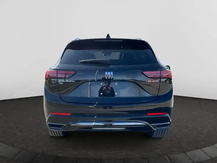 Buick Envision 2026 photo 4