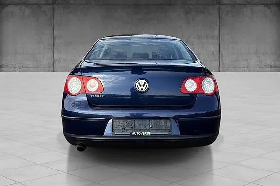 Volkswagen Passat 2006 photo 5