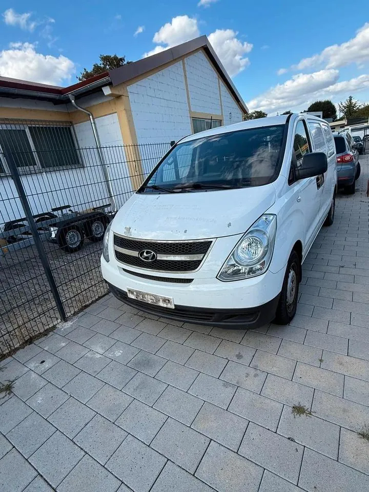 Hyundai H1