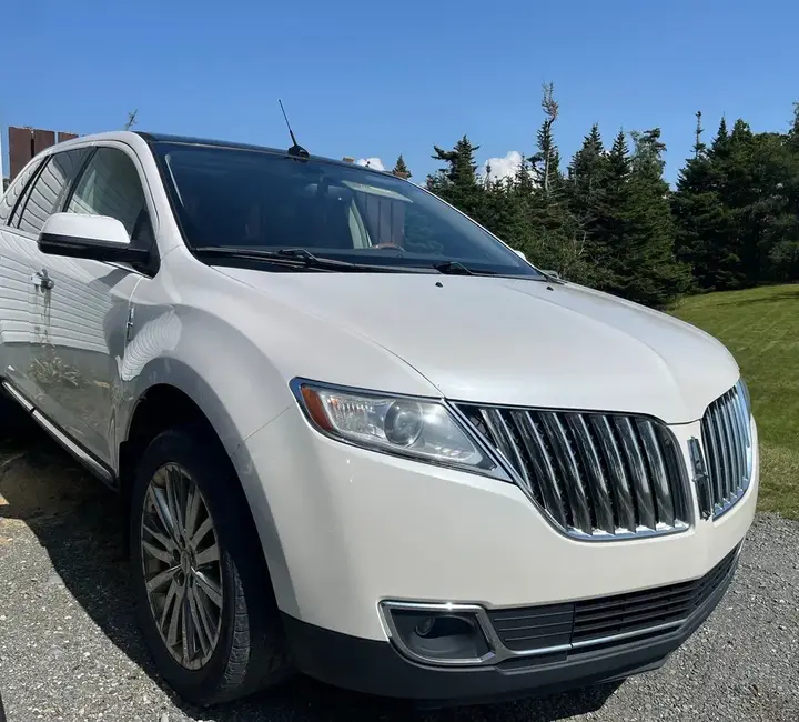 Lincoln Mkx 2013 photo 2