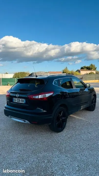 Nissan Qashqai 2016 photo 3
