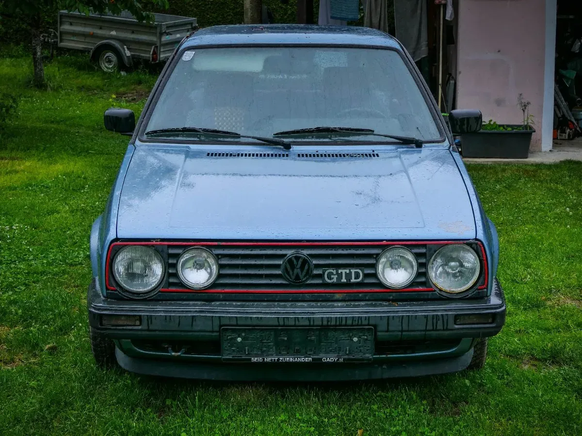 Volkswagen Golf 1990 photo 2
