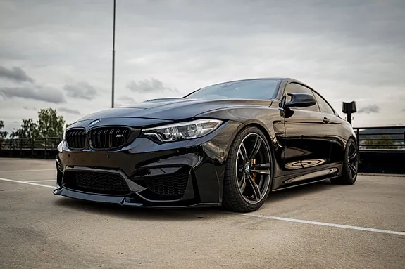 BMW M4 2015 photo 2