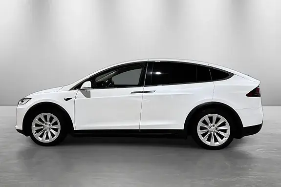 Tesla Model X 2017 photo 3