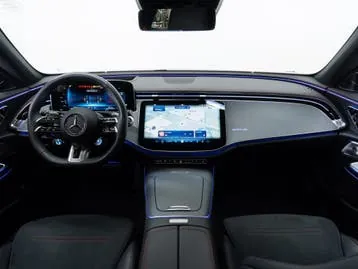 Mercedes-Benz E-Class 2025 photo 3