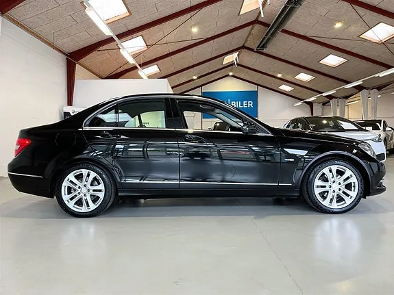 Mercedes-Benz C180 2011 photo 5