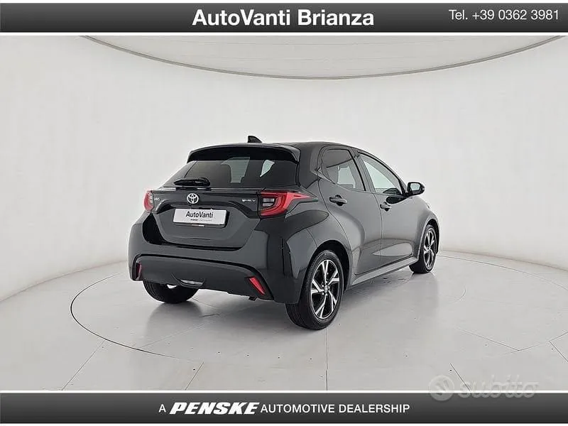 Toyota Yaris 2025 photo 5