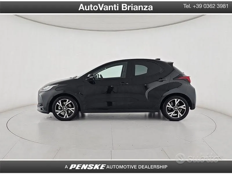 Toyota Yaris 2025 photo 2