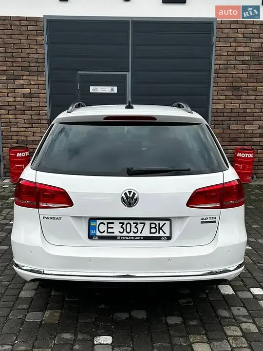 Volkswagen Passat 2013 photo 5