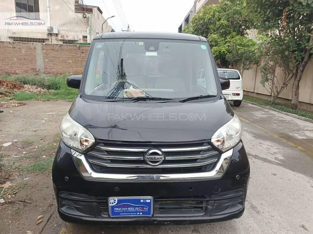 Nissan Dayz Roox