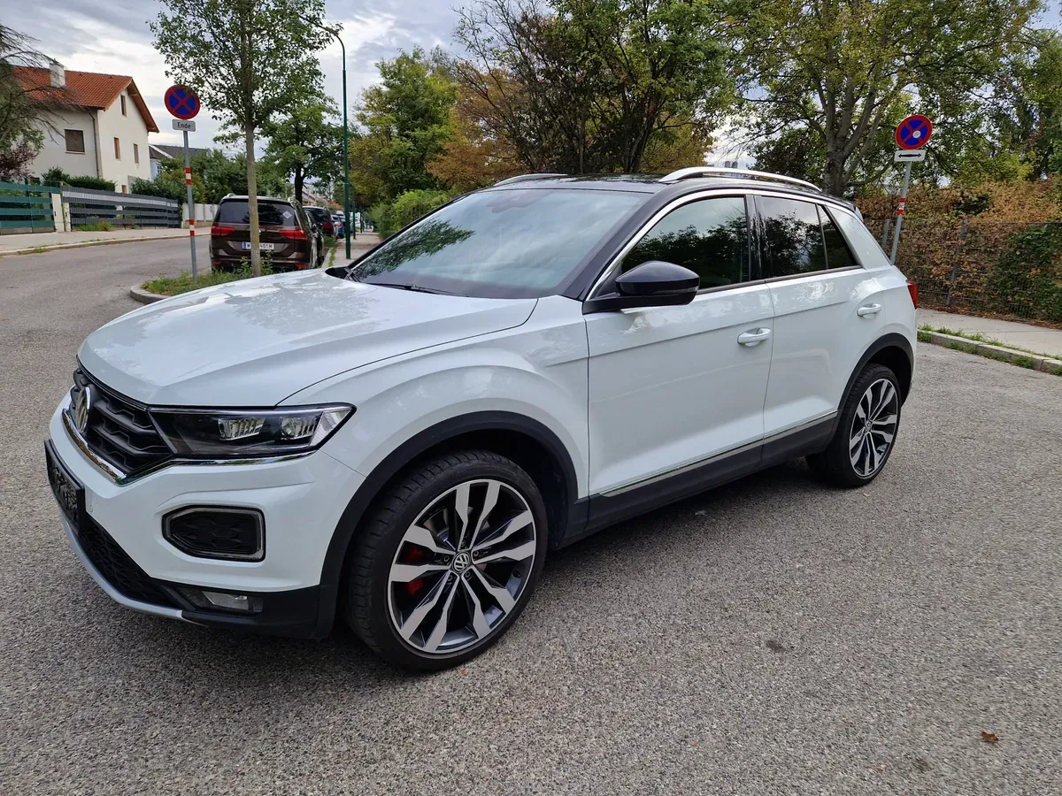 Volkswagen T-Roc 2019 photo 2