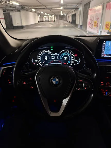 BMW 530E 2019 photo 4