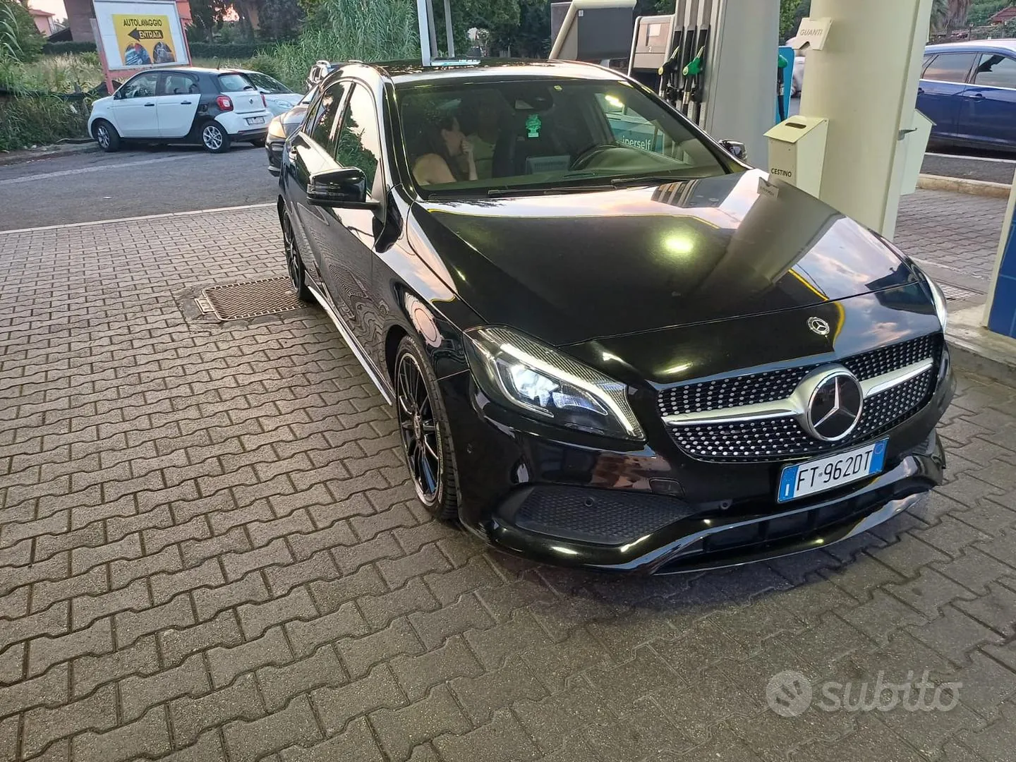 Mercedes-Benz A-Class 2018 photo 3