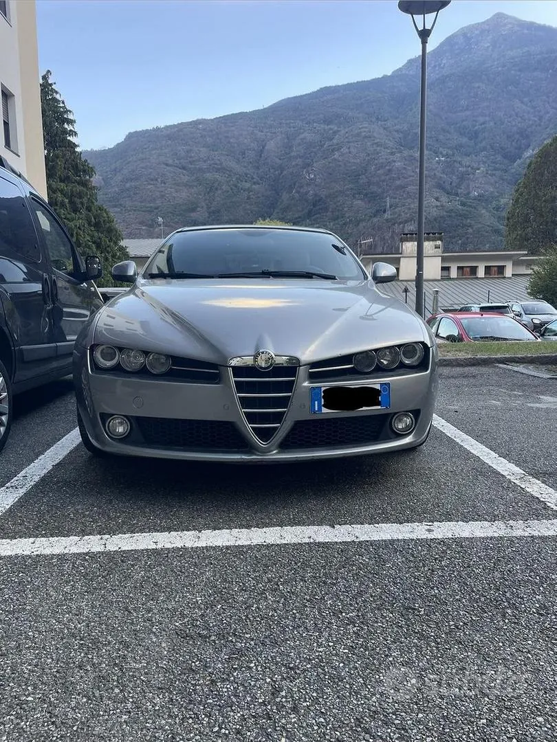 Alfa Romeo 159