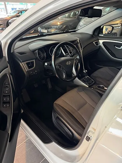 Hyundai I30 2017 photo 2