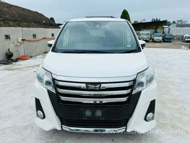 Toyota Noah Si 2016 photo 5