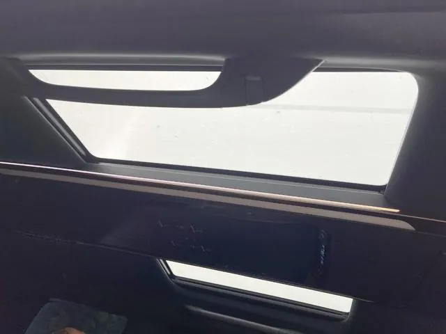 Toyota Versa 2024 photo 4