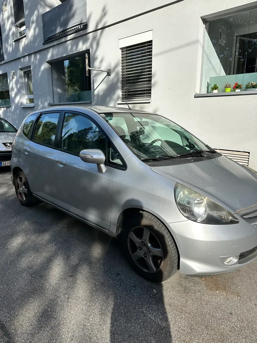 Honda Jazz 2008 photo 3